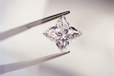 louis vuitton fine jewelry|louis vuitton cut diamond.